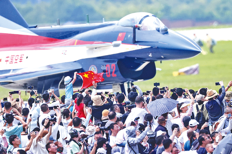 男生大鸡巴插入女生隐私里国产视频长春航空展迎来首个公众日